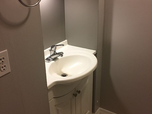 5th image of 5185 La Mancha Ct #26