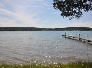 6246 Lake Grove Rd, Petoskey, MI 49770