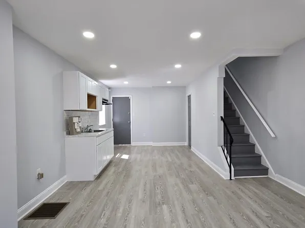 2000 W Mayfield St, Philadelphia, PA 19132