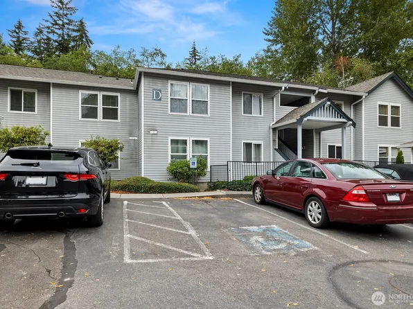 33020 10th Avenue SW #D-304, Federal Way, WA 98023