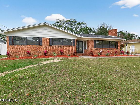 2nd image of 3904 YARBOROUGH Drive