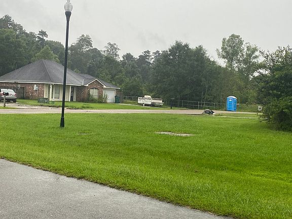 5th image of 10100 Chapel Hill Dr