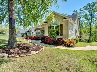 110 Brookside Cir, Honea Path, SC 29654