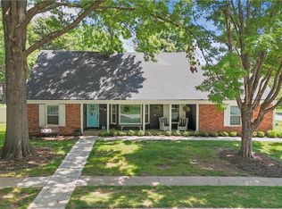 9849 Riggs St, Overland Park, KS 66212