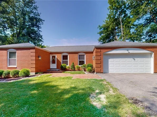 62 N Hill Drive, Floyds Knobs, IN 47119
