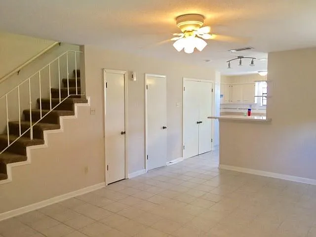 1527 Huron Ave #A — Photo 3