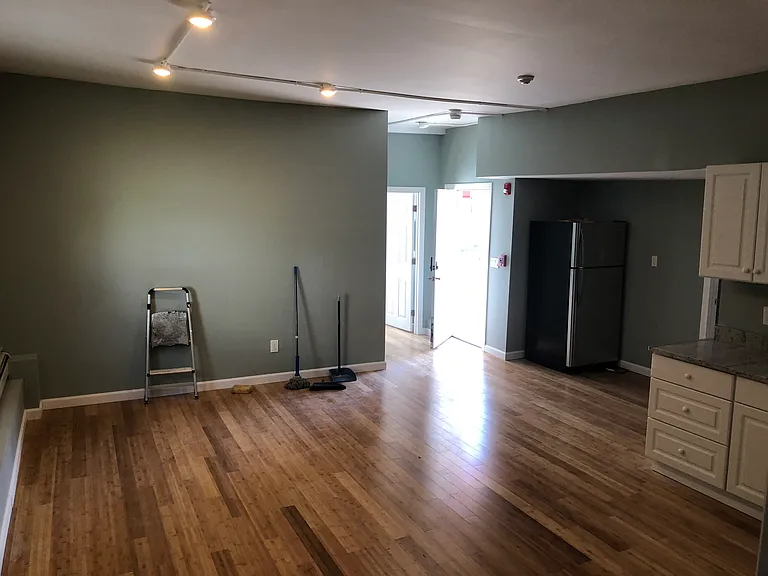 8 Maple St #6 — Photo 6