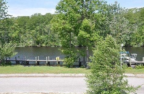 1st image of 500 Riverside Dr #116