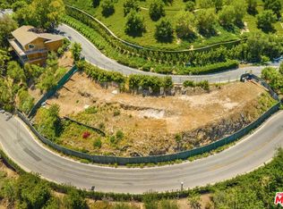 11000 Chalon Rd, Los Angeles, CA 90077