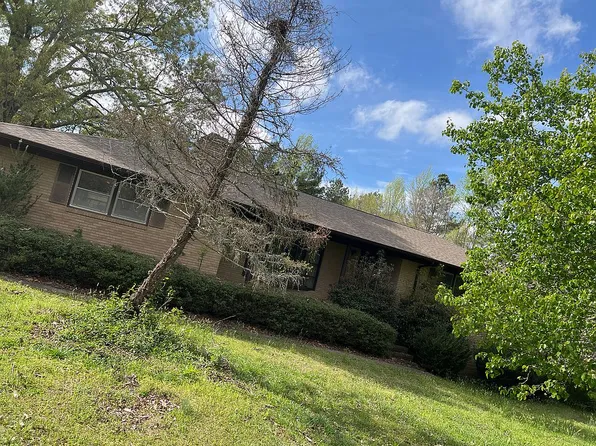 1126 Rocky River Rd, Lancaster, SC 29720