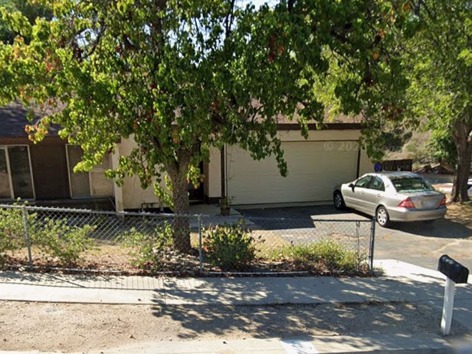 1st image of 27751 Pine Hills Ave