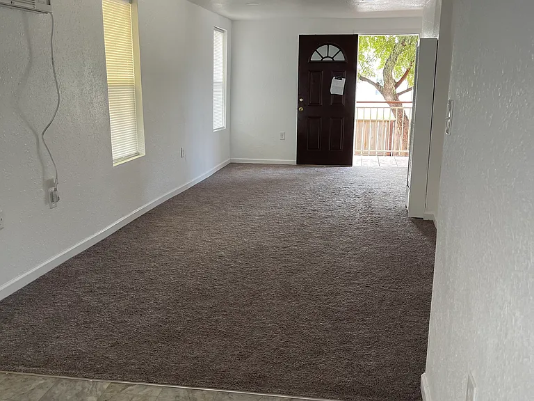 302 Decatur St #1 — Photo 1