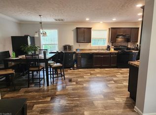 759 Bennett Farm Rd, Stokesdale, NC 27357