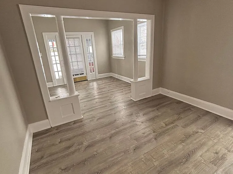 122 Fairlawn Ave — Photo 5
