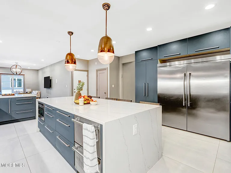 450 Wells Ave — Photo 15