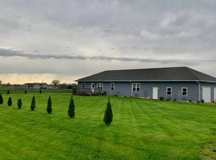 4590 Highway 6, Maywood, MO 63454
