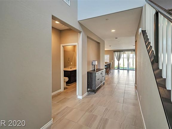 2nd image of 1564 Orchard Falls Ct
