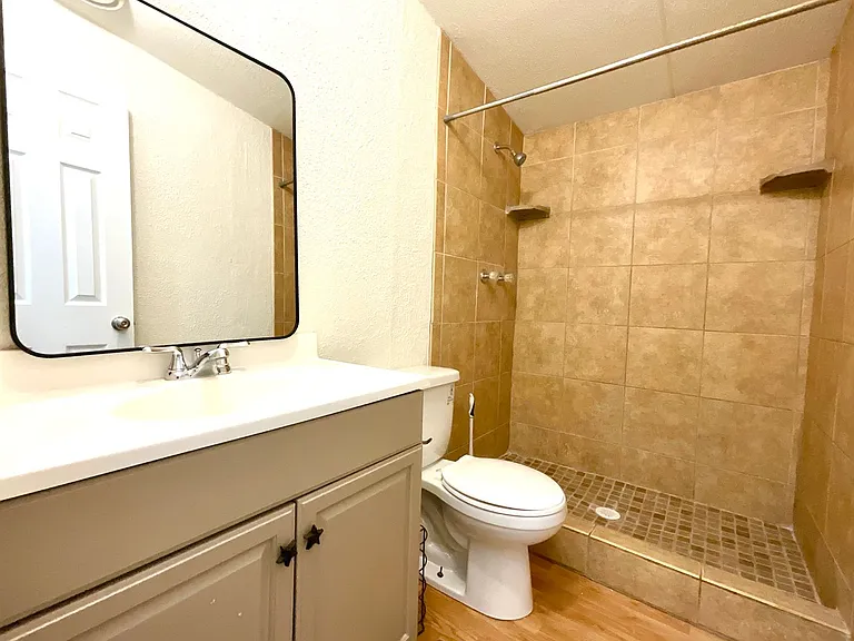 1010 Brooks Mill Rd — Photo 34