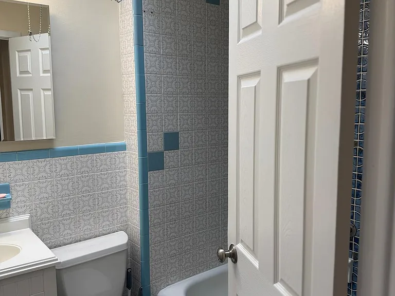 1509 Curtin St #2 — Photo 8