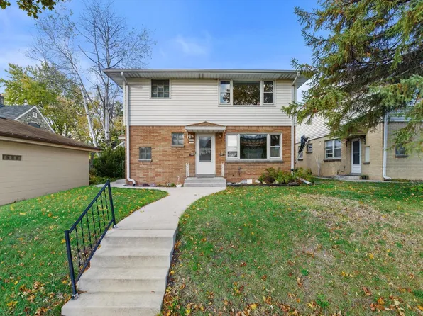 2061 South 67th PLACE, Milwaukee, WI 53219