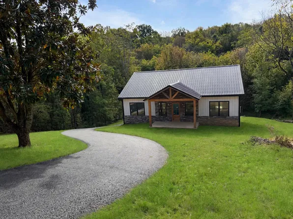 4531 Moore Ln, Culleoka, TN 38451