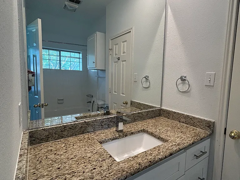 3022 Silver Springs Ln — Photo 16