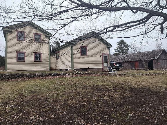 2nd image of 5726 North Lyons ROAD