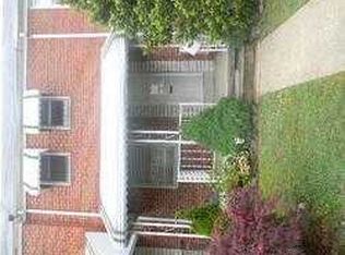 310 Grovethorn Rd, Middle River, MD 21220