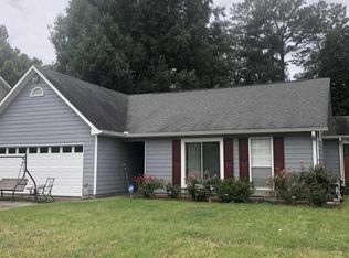1720 McKendree Lake Dr, Lawrenceville, GA 30043