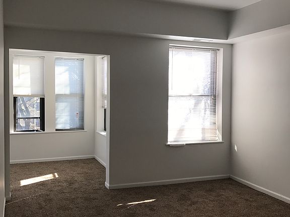 4th image of 600 E 50th Pl #3