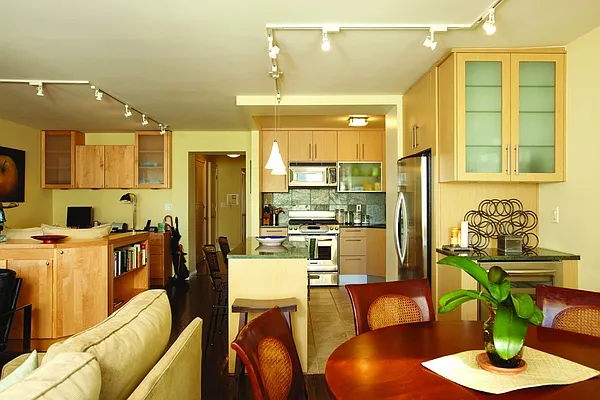 Rented by Stribling | media 15