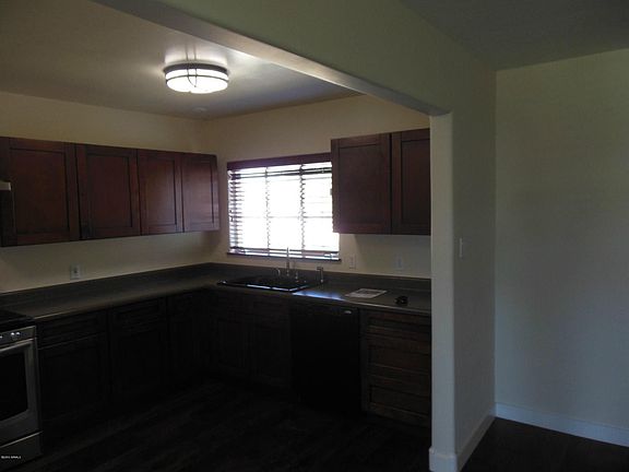 5th image of 1702 E Catalina Dr