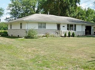 35 12th St NE, Linton, IN 47441