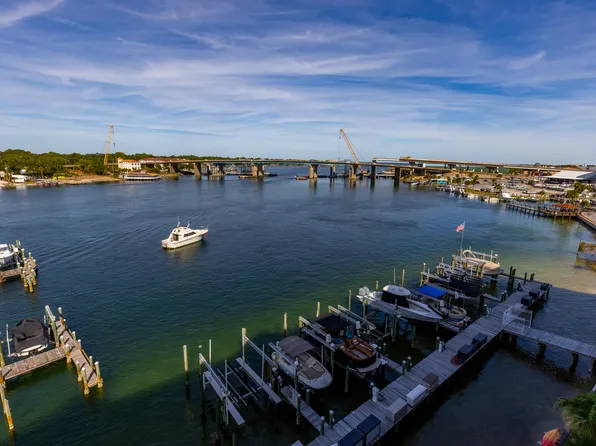 321 Bream Ave Unit 605, Fort Walton Beach, FL 32548