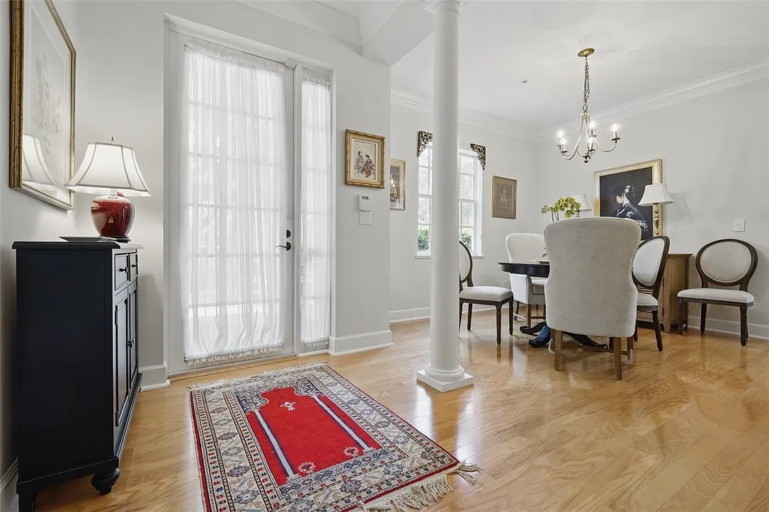 3 bed, 1811 sqft, $3,500 — Photo 4