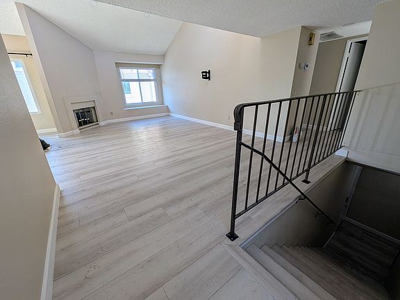 3rd image of 24139 Sylvan Glen Rd Unit E