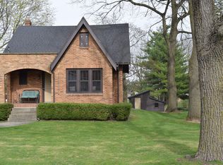 1856 Kinney Ave NW, Grand Rapids, MI 49534
