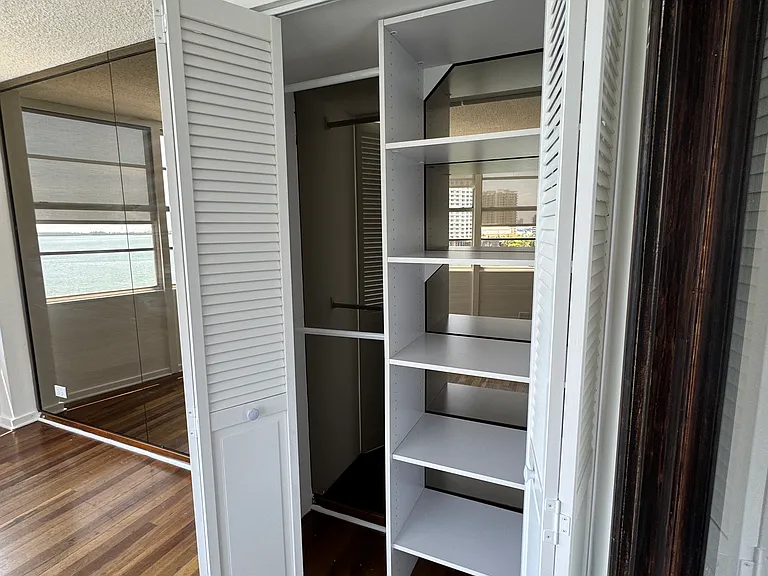 905 Brickell Bay Dr #928 — Photo 28