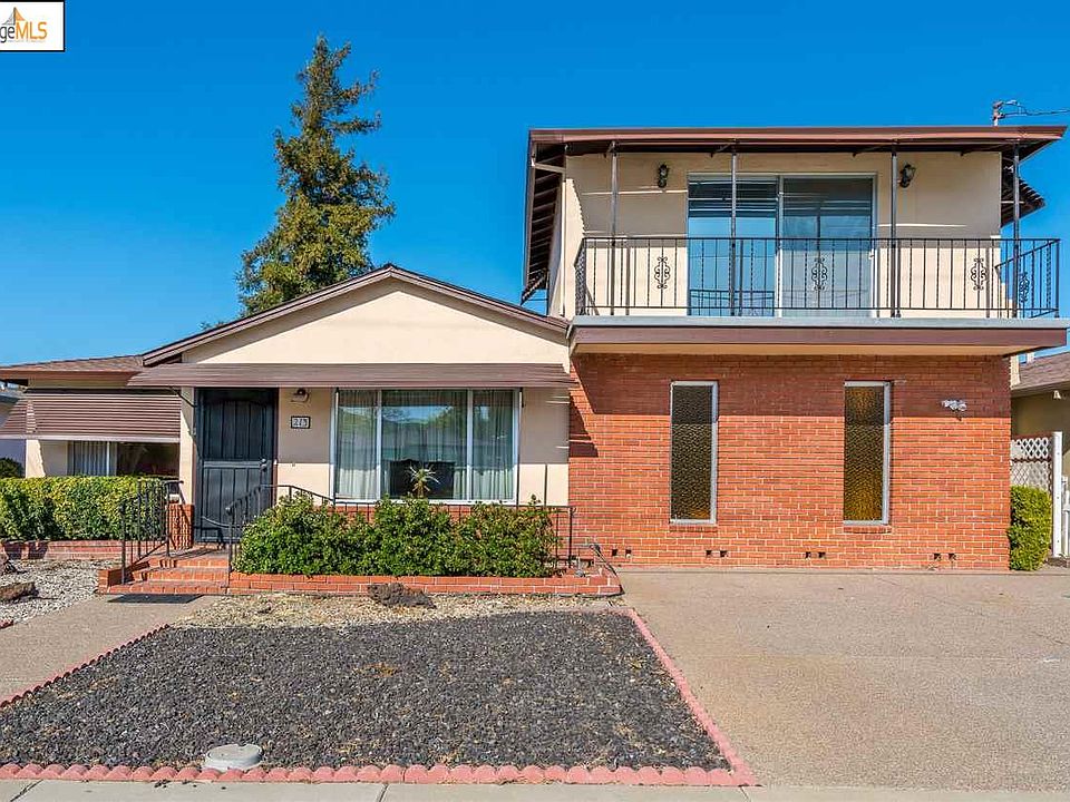 1st image of 213 Calistoga Dr
