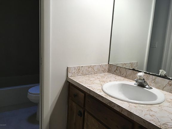 5th image of 816 Poinciana St #0