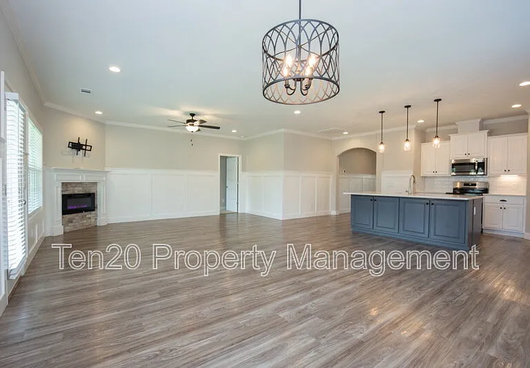 9827 Yellow Pine Rd — Photo 21