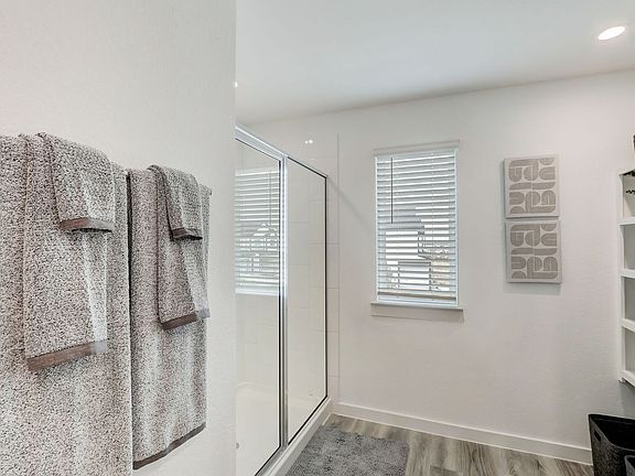 4th image of 10405 Lancaster Forest Ln