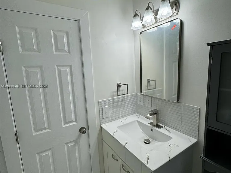 1222 NW 102nd St #2 — Photo 10