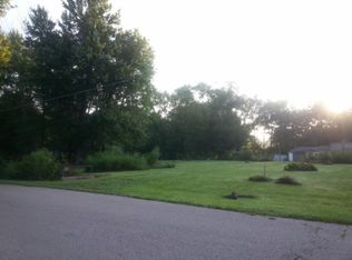 966 Kreitzer Dr, New Lebanon, OH 45345