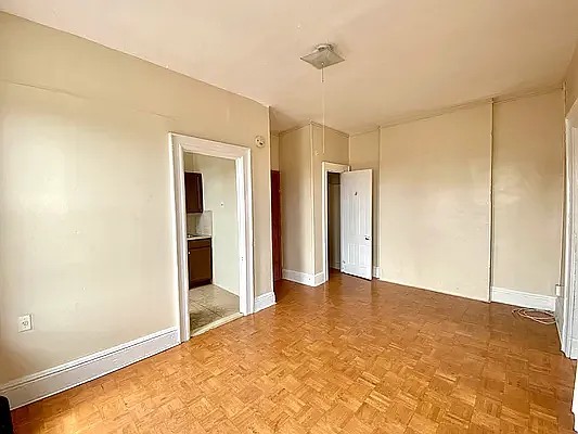 Rented by Corcoran | media 11