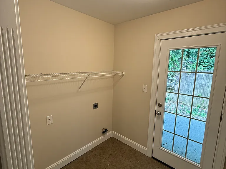 113 Woodlawn Dr #A — Photo 24