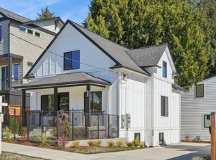 7352 21st Ave NW #B, Seattle, WA 98117