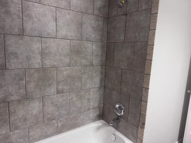 2412 NW 157th Ter — Photo 12