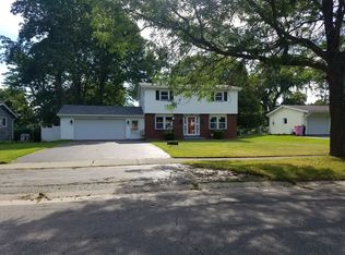 35 Grecian Pkwy, Rochester, NY 14626
