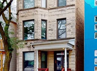 1127 W Patterson Ave #3, Chicago, IL 60613